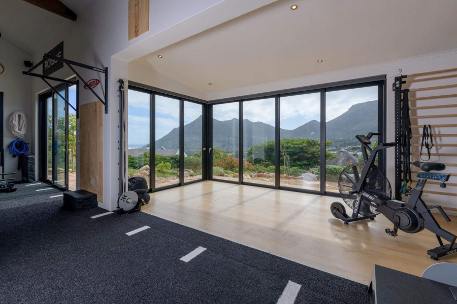 2 Bedroom Property for Sale in Crofters Valley Western Cape